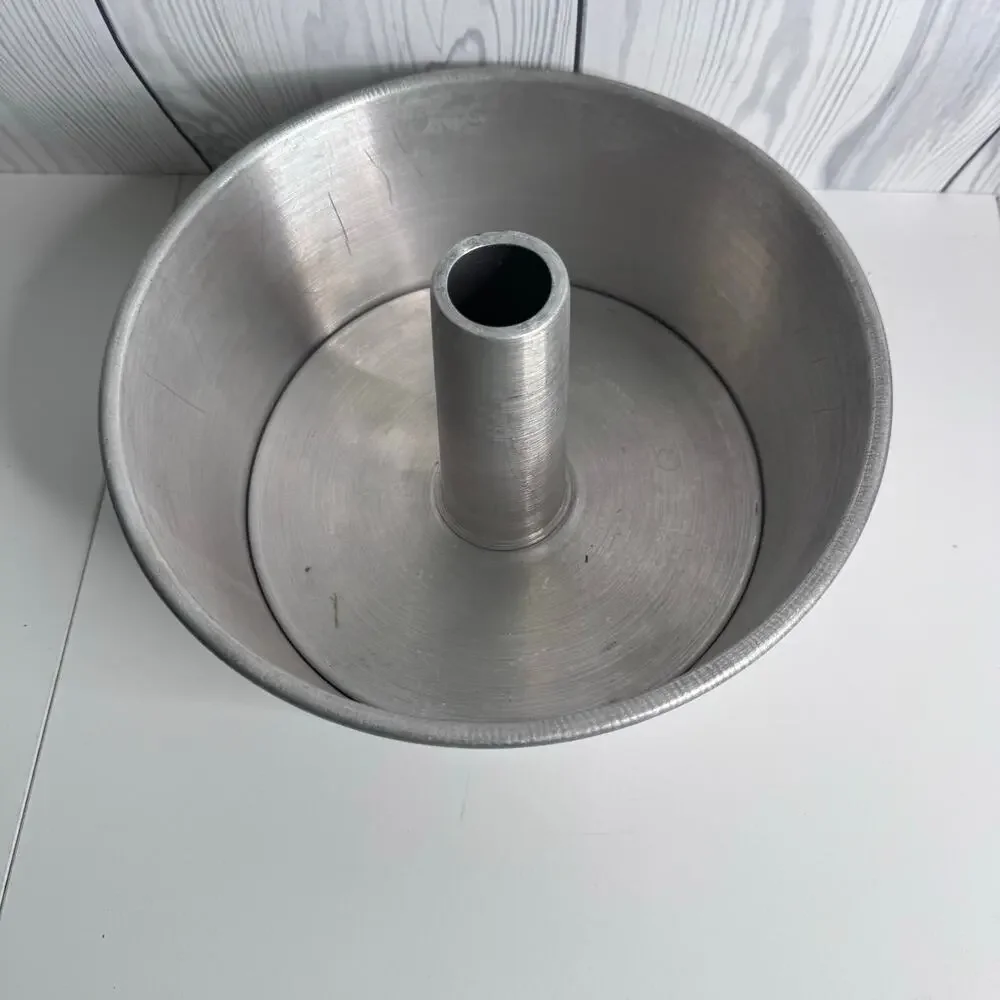 Vintage Aluminum  Angel Food Tube Cake Pan Two Piece  10